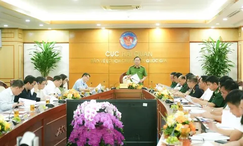 Buôn lậu chuyển sang chia nhỏ hàng, chuyển phát nhanh và thương mại điện tử