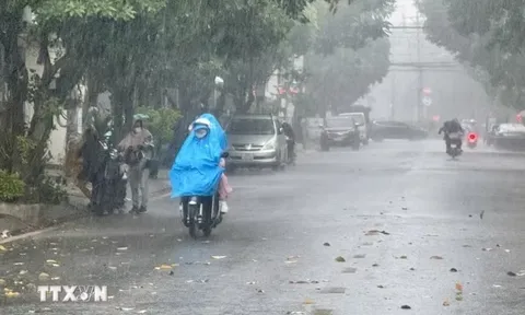Thời tiết hôm nay (21-10): Bắc Bộ mưa rào rải rác, có nơi có dông