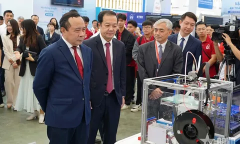 Thúc đẩy liên kết giữa Nhà nước, nhà trường và doanh nghiệp