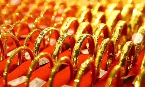 Giá vàng hôm nay (23-10): Giá vàng thế giới giảm mạnh