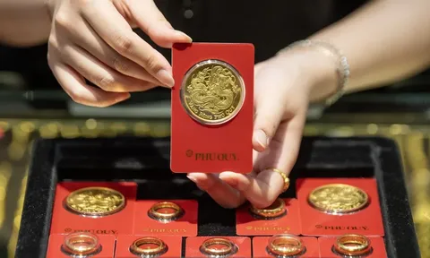 Giá vàng hôm nay (26-10): Giá vàng thế giới giằng co quanh ngưỡng 4.000 USD/ounce