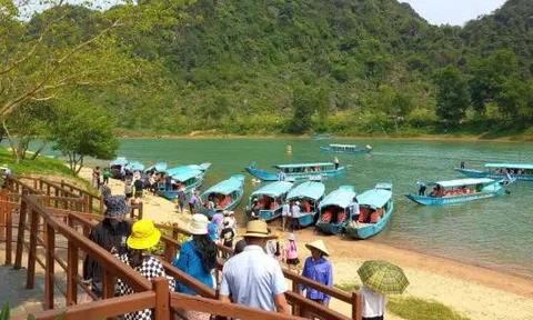 Triển khai tài khoản vệ tinh du lịch: Phát triển kinh tế Quảng Trị từ dữ liệu di sản