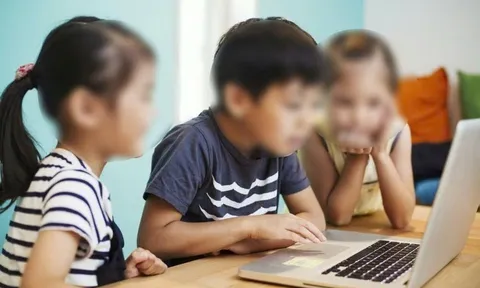 Phòng ngừa, xử lý nguy cơ xâm hại, lừa đảo trẻ em từ công nghệ số