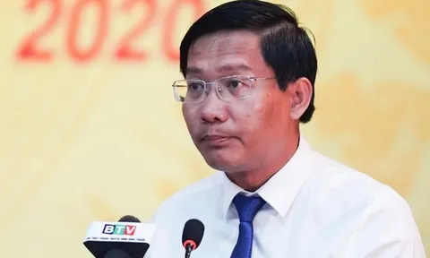 Miễn nhiệm chức vụ Chủ tịch Ủy ban nhân dân tỉnh Bình Thuận