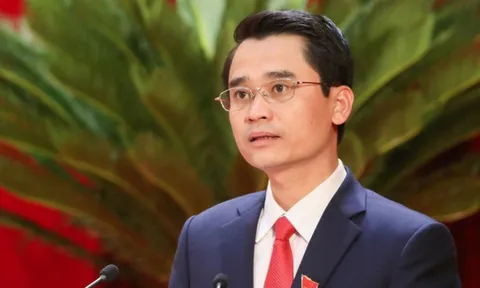 Phó Chủ tịch tỉnh Quảng Ninh Phạm Văn Thành xin thôi chức vụ