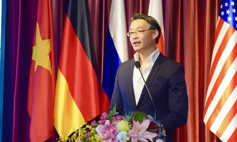 Nguyên Phó Thủ tướng Đức Philipp Rösler làm làm thành viên HĐQT Vietjet