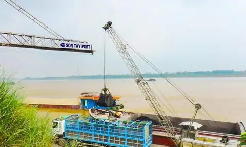 Hà Nội cho phép Cảng Sơn Tây tiếp tục sử dụng hơn 390 m² đất làm trụ sở