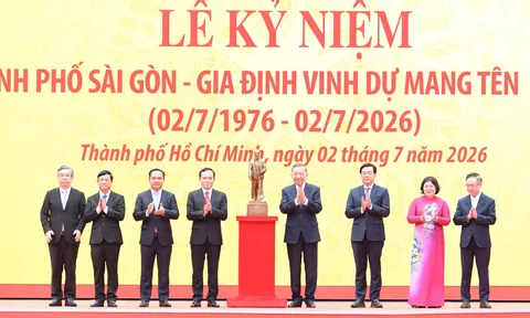 TP.HCM tổ chức Lễ kỷ niệm 50 năm thành phố Sài Gòn - Gia Định mang tên Chủ tịch Hồ Chí Minh