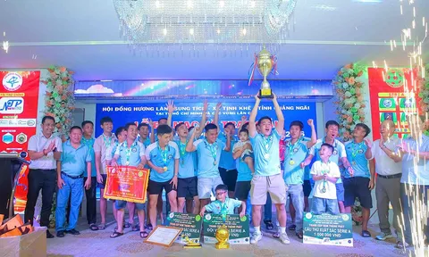 Bế mạc Giải bóng đá Hội đồng hương Làng Sung Tích lần thứ VII, chung tay gây quỹ “Nâng bước đến trường”