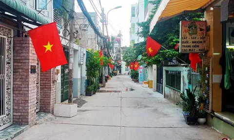 Người dân Thành phố Hồ Chí Minh hiến đất mở rộng hẻm