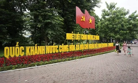 Hà Nội trang hoàng đón Quốc khánh 2-9