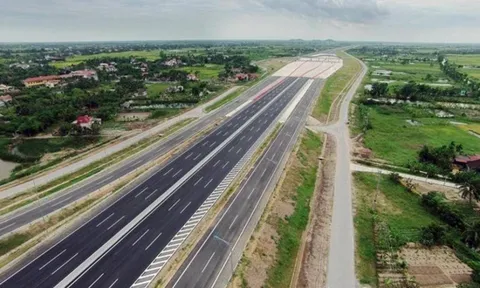Bộ GTVT: Sẽ hoàn thành hơn 170km đường Hồ Chí Minh vào năm 2025
