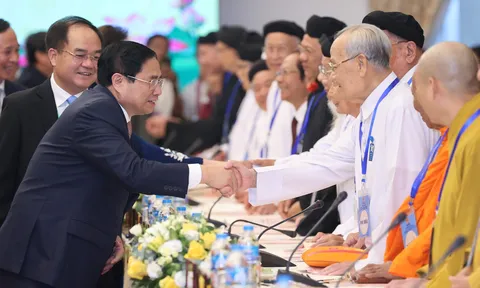 Thủ tướng Chính phủ biểu dương các tổ chức tôn giáo có đóng góp trong các sự nghiệp xây dựng và bảo vệ Tổ quốc