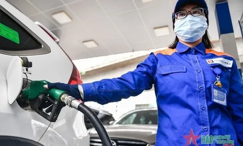 Sau nghỉ lễ, giá xăng chiều nay sẽ giảm?