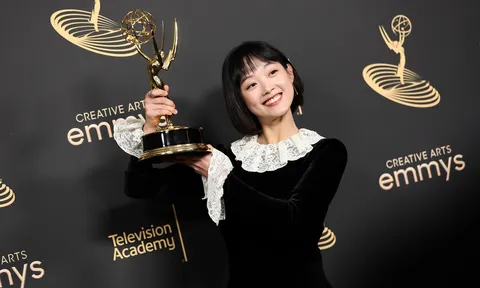 Nữ diễn viên Hàn Quốc đầu tiên đoạt thưởng Emmy danh giá