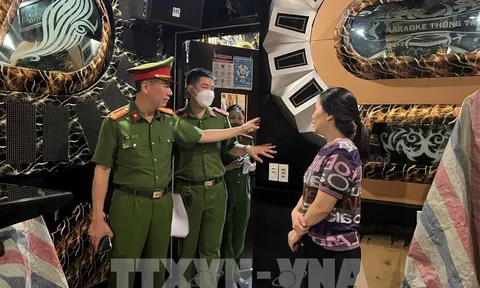 Hà Nội: Yêu cầu dỡ toàn bộ thiết bị ở 40 phòng karaoke chưa cấp phép