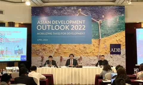 Chuyên gia ADB: Kinh tế Việt Nam tăng trưởng 6,5% năm 2022