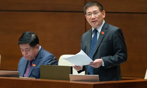 Sửa Luật Doanh nghiệp, Luật Chứng khoán để kiểm soát chặt chẽ, minh bạch, tạo thị trường vốn trung, dài hạn phát triển sản xuất