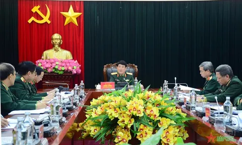 Đại tướng Lương Cường chủ trì họp Ban Chủ nhiệm Tổng cục Chính trị