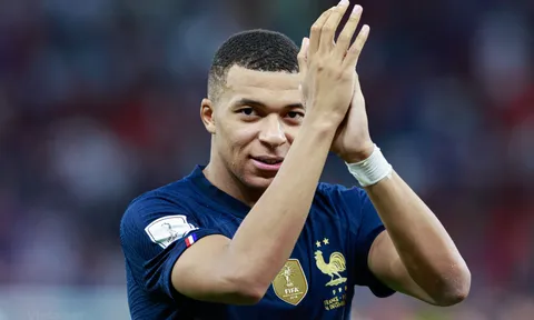 Siêu sao Kylian Mbappe lập kỷ lục ghi bàn tại sân chơi World Cup