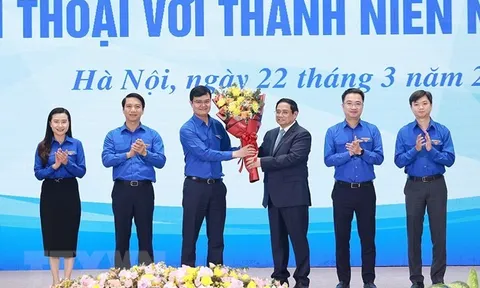 Thủ tướng Phạm Minh Chính đối thoại với thanh niên toàn quốc