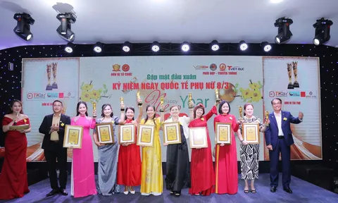 Gặp mặt đầu xuân, kỷ niệm Ngày Quốc tế Phụ nữ 8/3