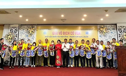 Khai mạc Giải vô địch Cờ vua xuất sắc quốc gia năm 2022 tranh cúp Nam Á Bank