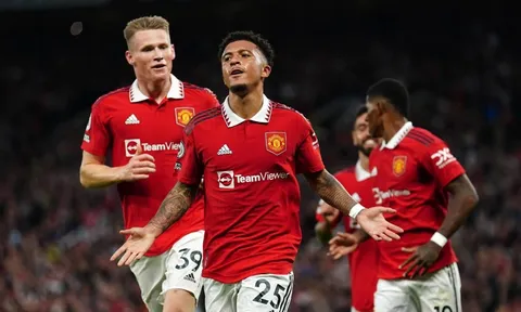 Manchester United đánh bại Liverpool ở trận derby nước Anh