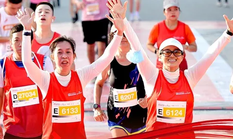 Hơn 6.000 vận động viên dự giải chạy Hà Nội Marathon Techcombank 2022