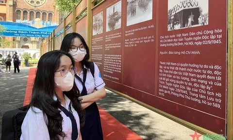 Đường sách TP Hồ Chí Minh tổ chức chuỗi hoạt động kỷ niệm 77 năm Ngày Cách mạng Tháng Tám và Quốc khánh 2-9