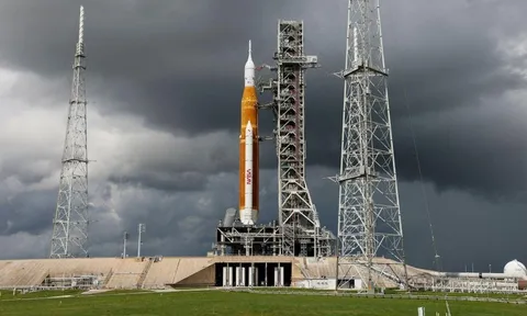 NASA tiếp tục hoãn kế hoạch phóng tàu vũ trụ Orion lên Mặt trăng