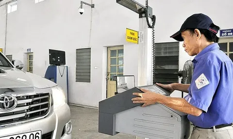 Tăng phí kiểm định ô tô 10.000 đồng/lượt từ 8/10