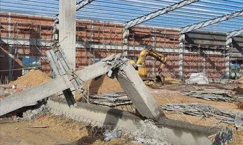 Làm rõ nguyên nhân, trách nhiệm sự cố sập công trình tại Bình Định