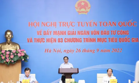 Thủ tướng chủ trì Hội nghị về giải ngân vốn đầu tư công và thực hiện 3 chương trình mục tiêu quốc gia