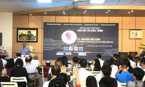 Giao lưu văn hóa "Doanh nhân Việt Nam-Gắn kết và phát triển"