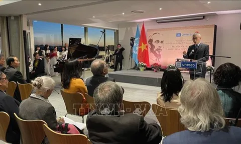 Lễ kỷ niệm 35 năm ngày thông qua Nghị quyết tôn vinh Chủ tịch Hồ Chí Minh tại trụ sở UNESCO