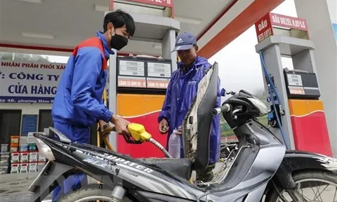 Thủ tướng Chính phủ ban hành công điện về quản lý, điều hành mặt hàng xăng dầu