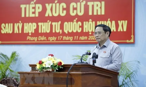 Thủ tướng Phạm Minh Chính tiếp xúc cử tri tại Cần Thơ