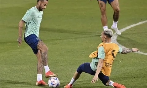 Neymar nhiều khả năng sẽ ra sân trong trận Brazil - Hàn Quốc