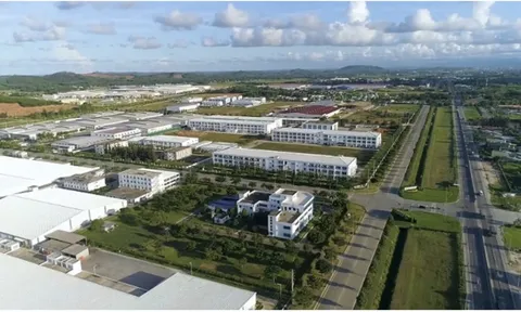 Thủ tướng chỉ đạo nâng cao hiệu quả khu kinh tế, khu công nghiệp tại Quảng Ngãi