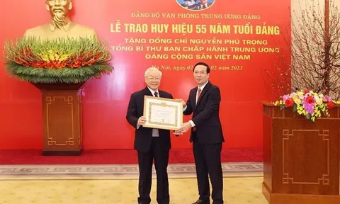 Tổng Bí thư là tấm gương tiêu biểu để cán bộ, đảng viên noi theo