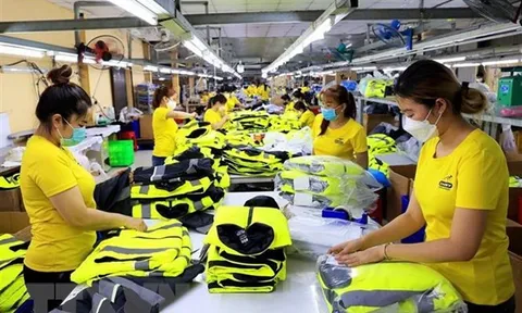 Hỗ trợ doanh nghiệp vượt qua khó khăn trong những tháng đầu năm
