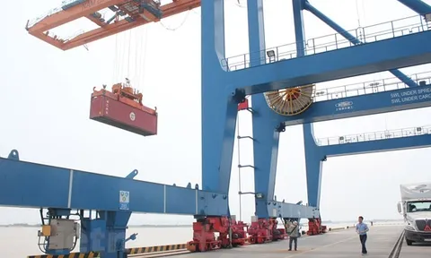 ChatGTP sẽ tác động ra sao tới lĩnh vực xuất nhập khẩu và logistics?