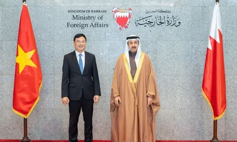 Thứ trưởng Ngoại giao Phạm Quang Hiệu thăm và họp tham vấn chính trị tại Bahrain