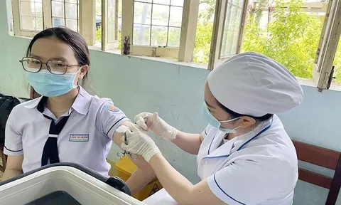 Ngày 12/4, số mắc mới Covid-19 tiếp tục tăng nhanh lên 261 ca