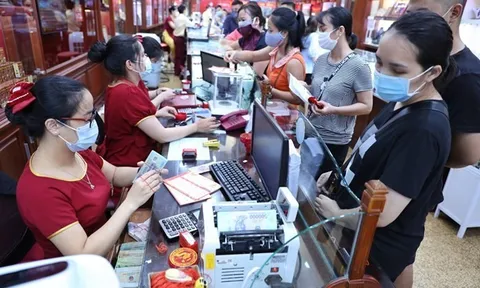 Giá vàng trong nước tăng nhẹ, chênh lệch với thế giới 10 triệu đồng