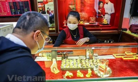 Giá vàng SJC tăng 100.000 đồng mỗi lượng sau một tuần giao dịch