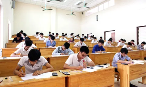 Tăng cường chỉ đạo, phối hợp tổ chức Kỳ thi tốt nghiệp THPT và tuyển sinh năm 2023