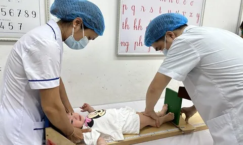 Bộ trưởng Bộ Y tế: Đã có giải pháp đảm bảo nguồn cung các loại vaccine