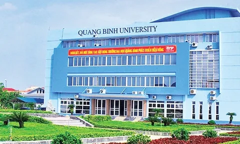 Sớm giải quyết vấn đề nợ lương tại Trường đại học Quảng Bình